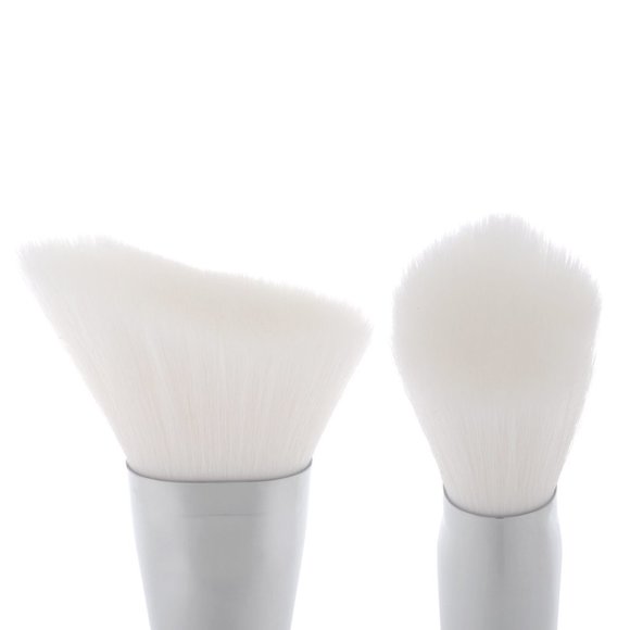 IT COSMETICS CC+ Illumination Full Coverage Cream Light + Heavenly Skin Brush!
